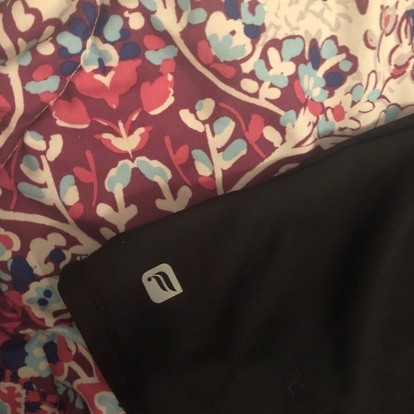 Fabletics tank - Picture 4 of 4